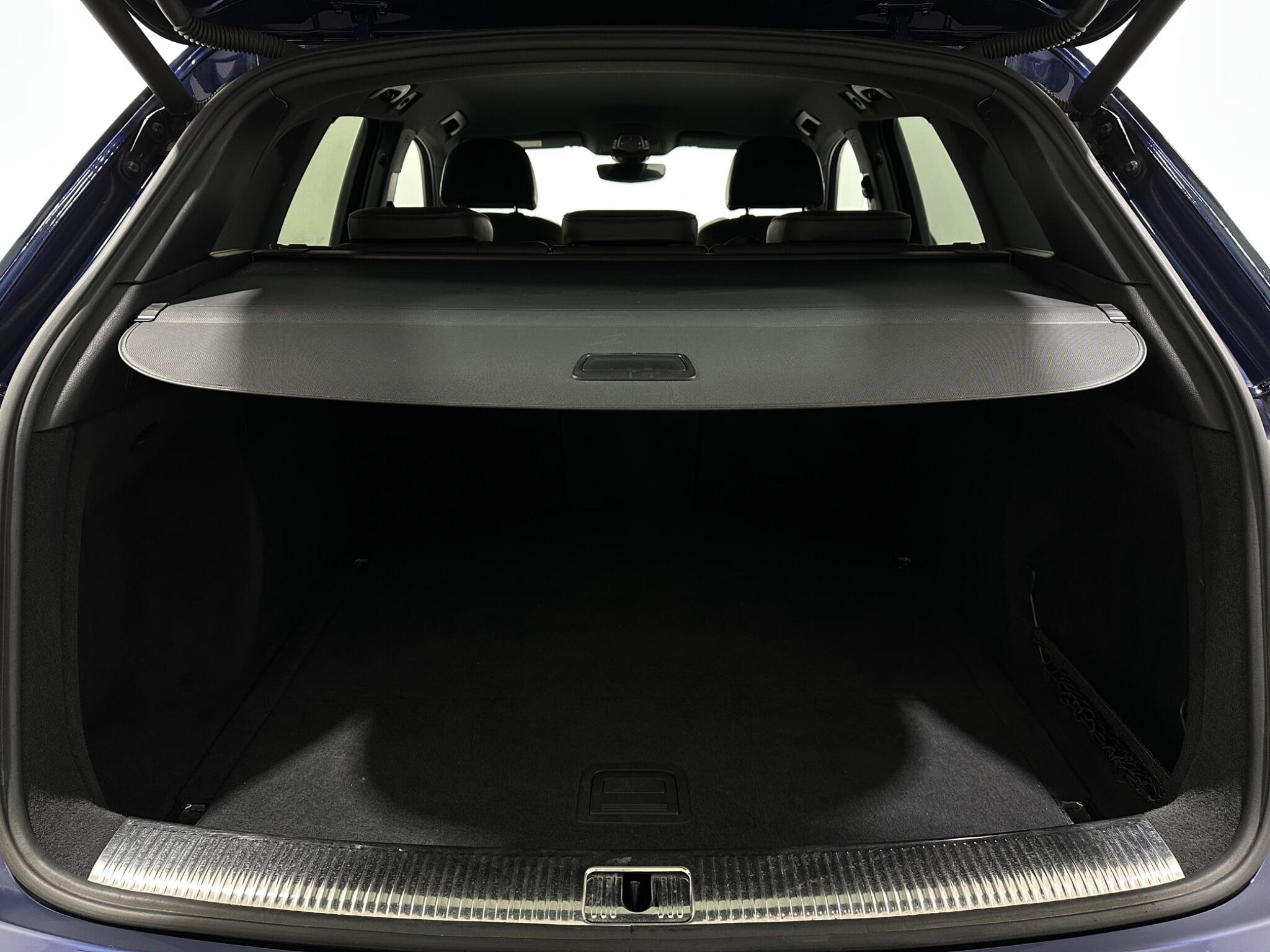 Audi Q5 view 46