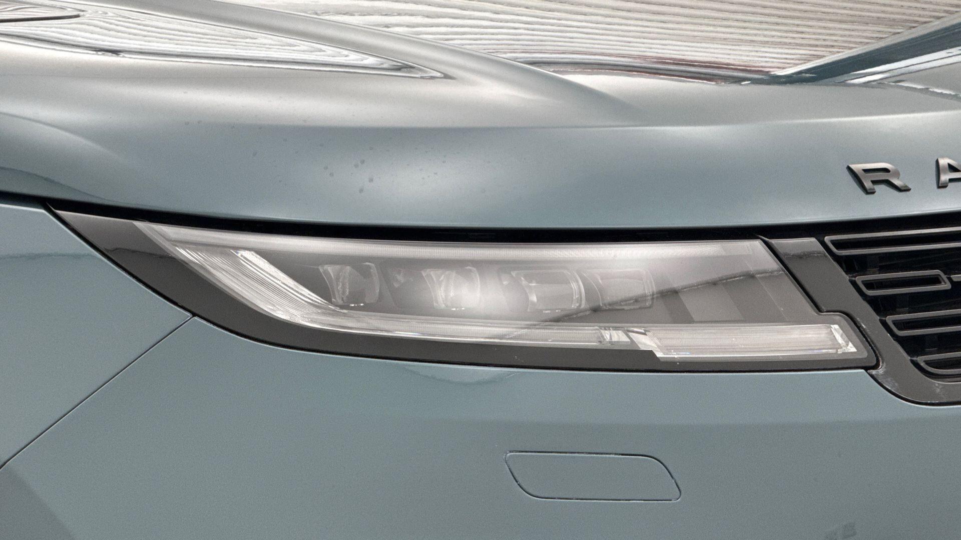 Land Rover Range Rover Sport view 17