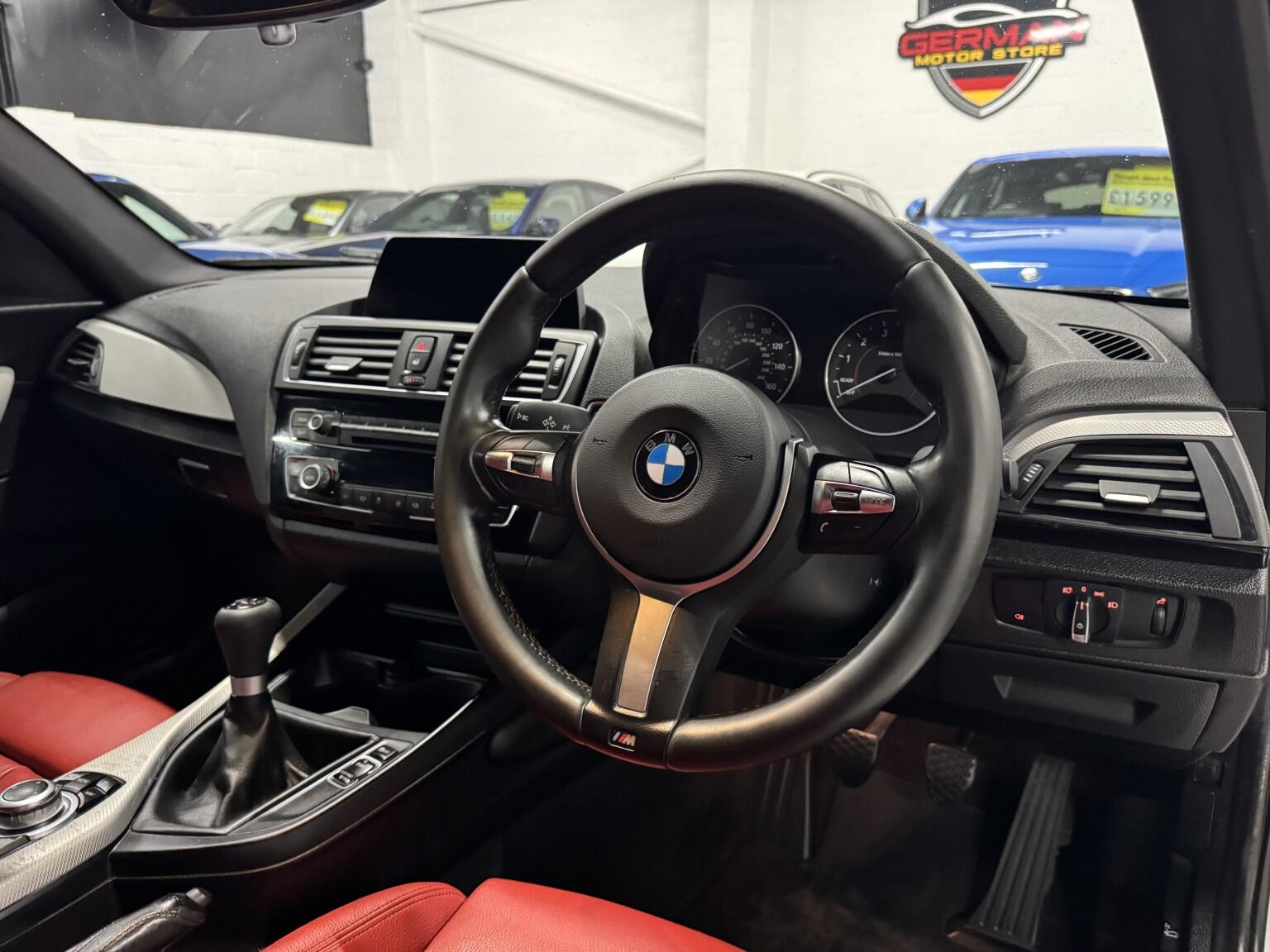 BMW 1 Series view 12
