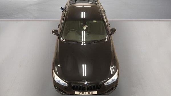 BMW 1 Series view 11
