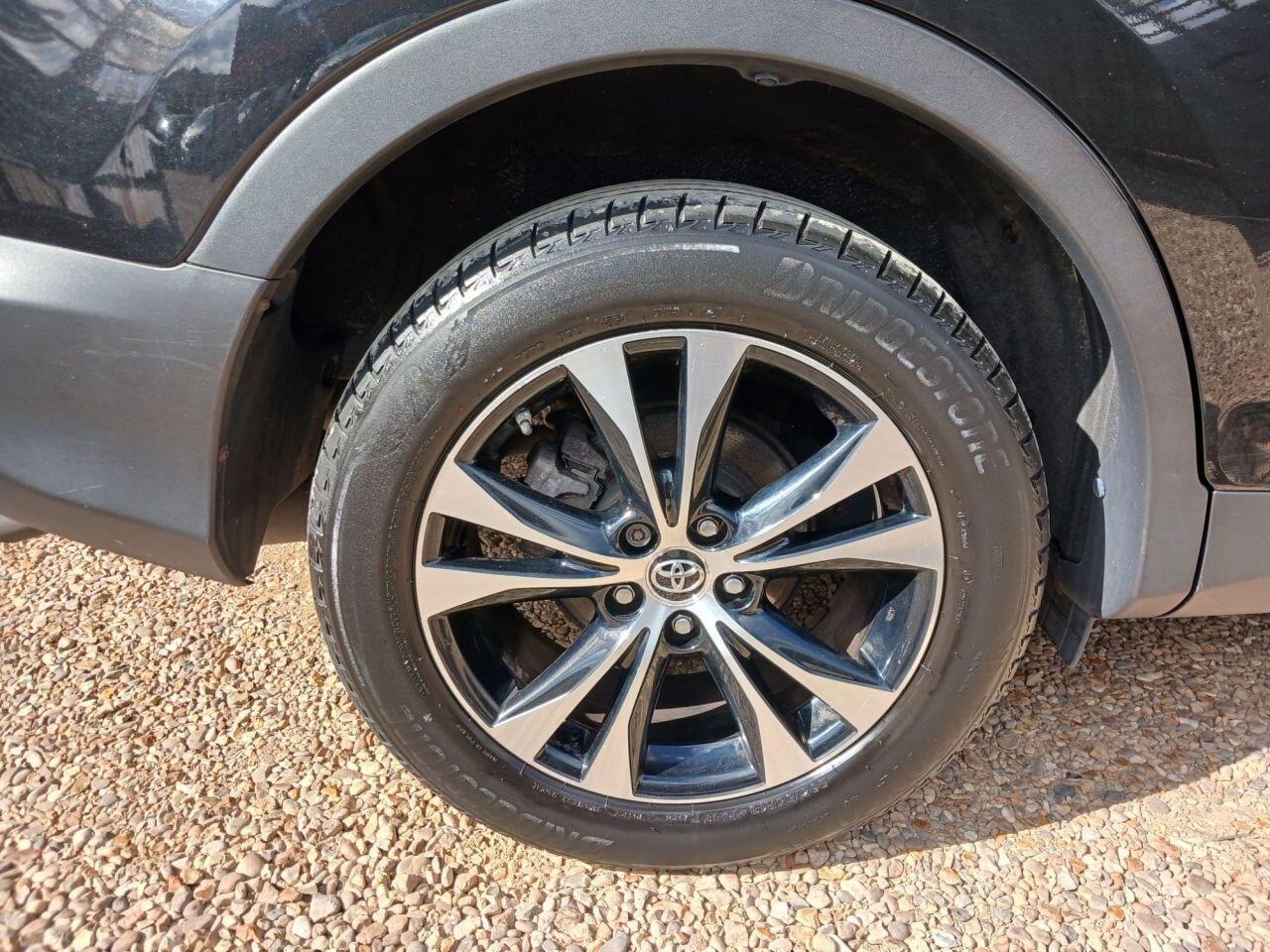 Toyota RAV4 view 43