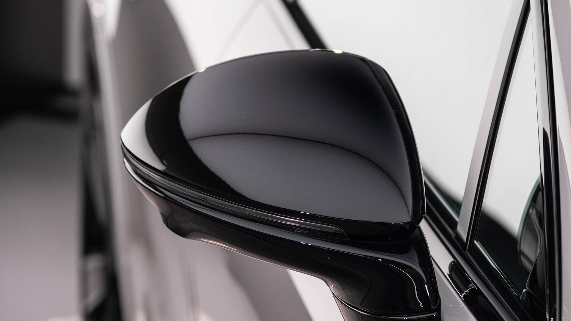 Porsche Cayenne view 22