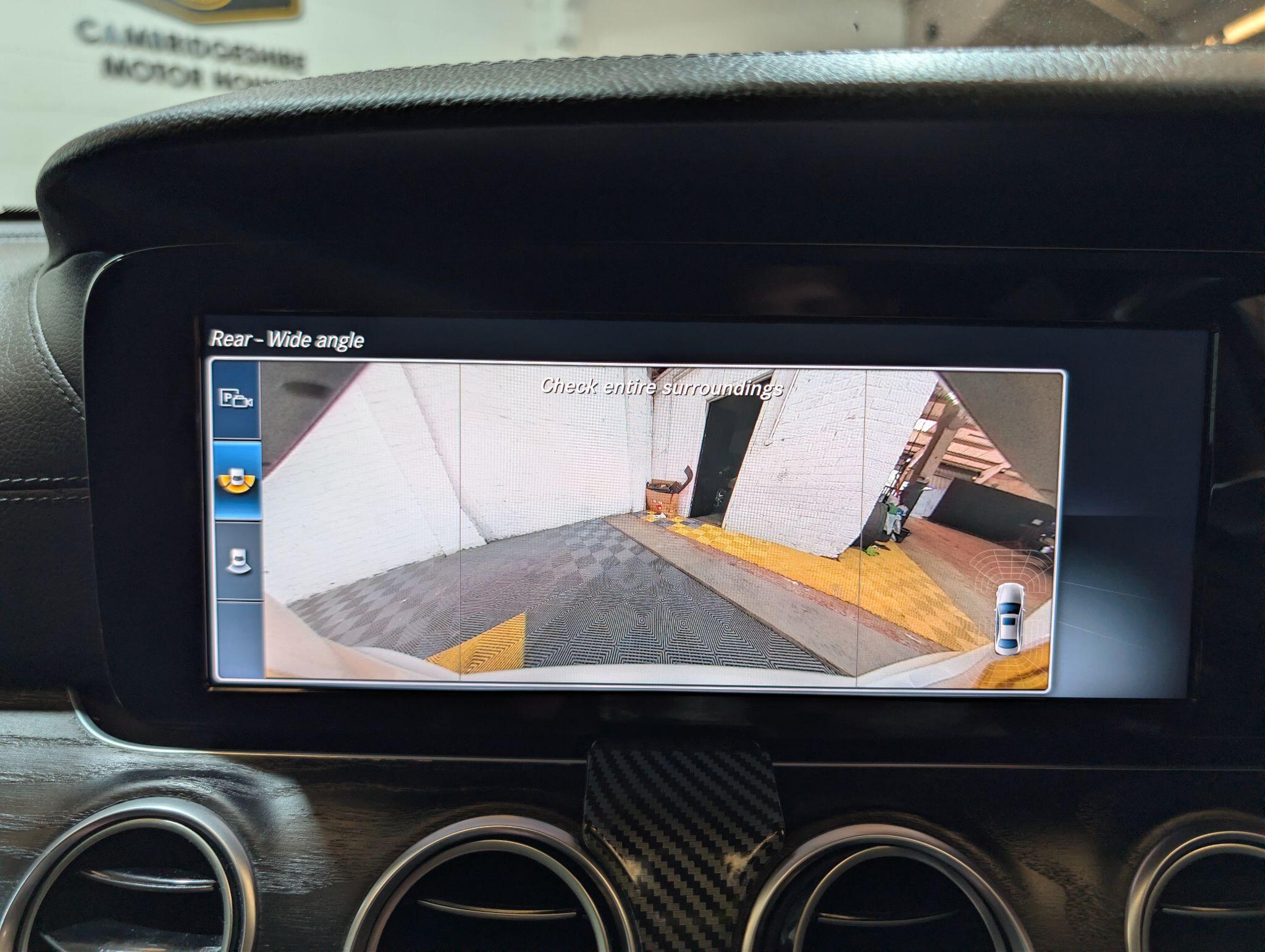Mercedes-Benz E Class view 5