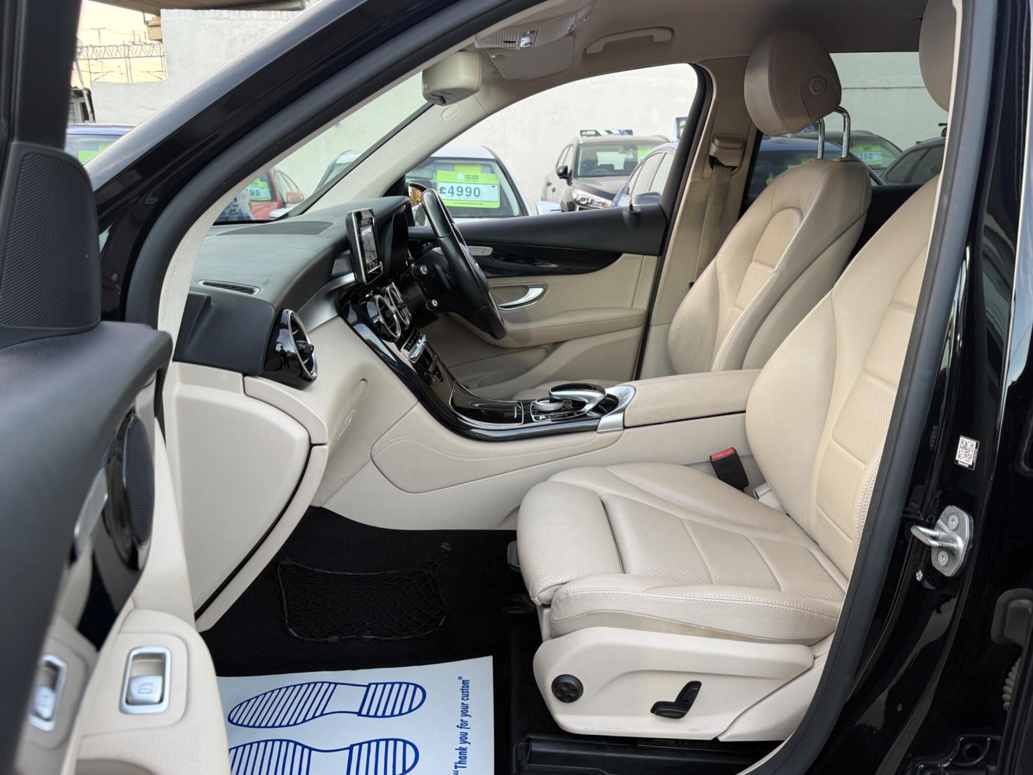 Mercedes-Benz GLC - Image 44