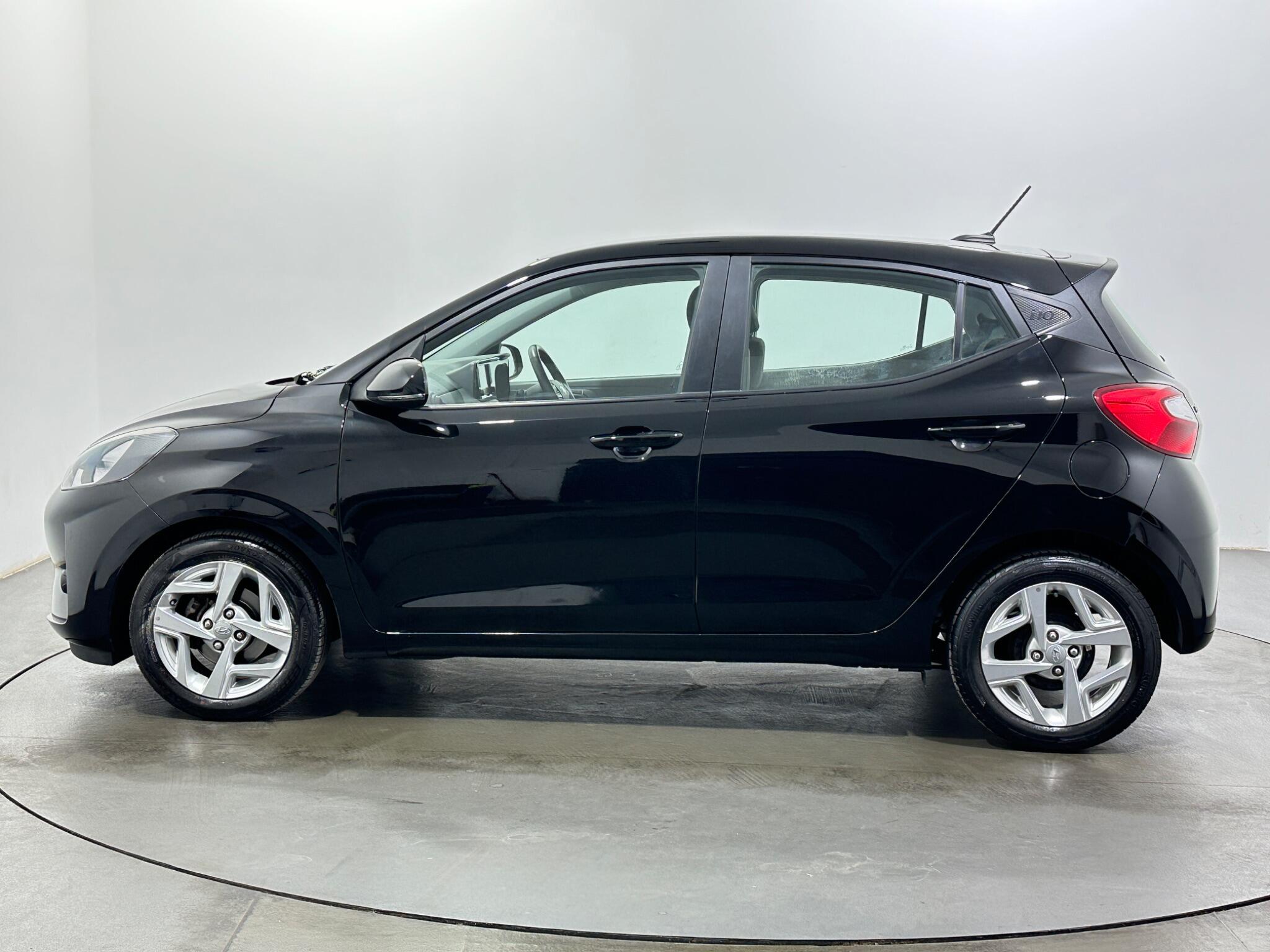 Hyundai I10 view 5