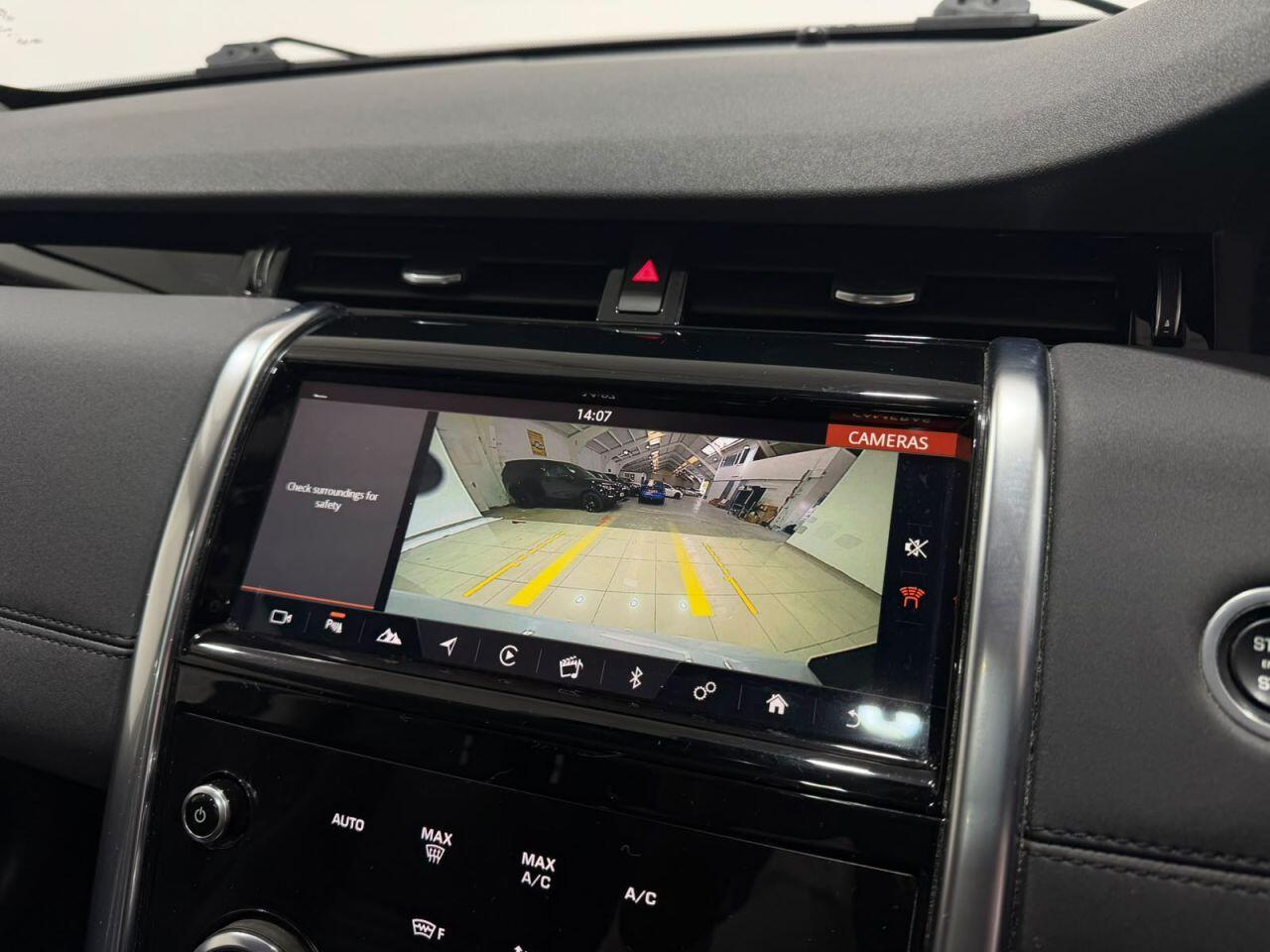 Land Rover Discovery Sport view 28