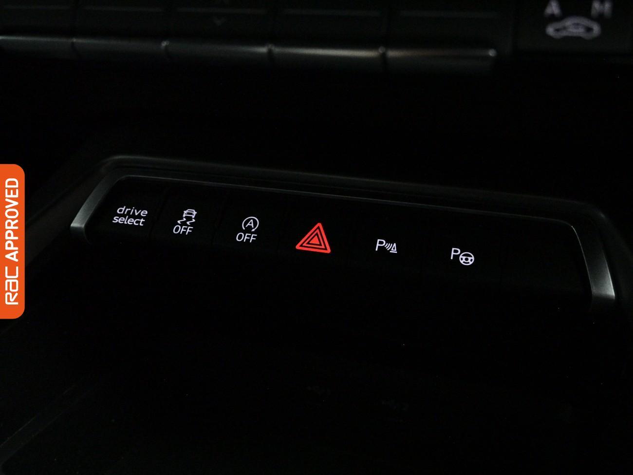 Audi A3 view 16