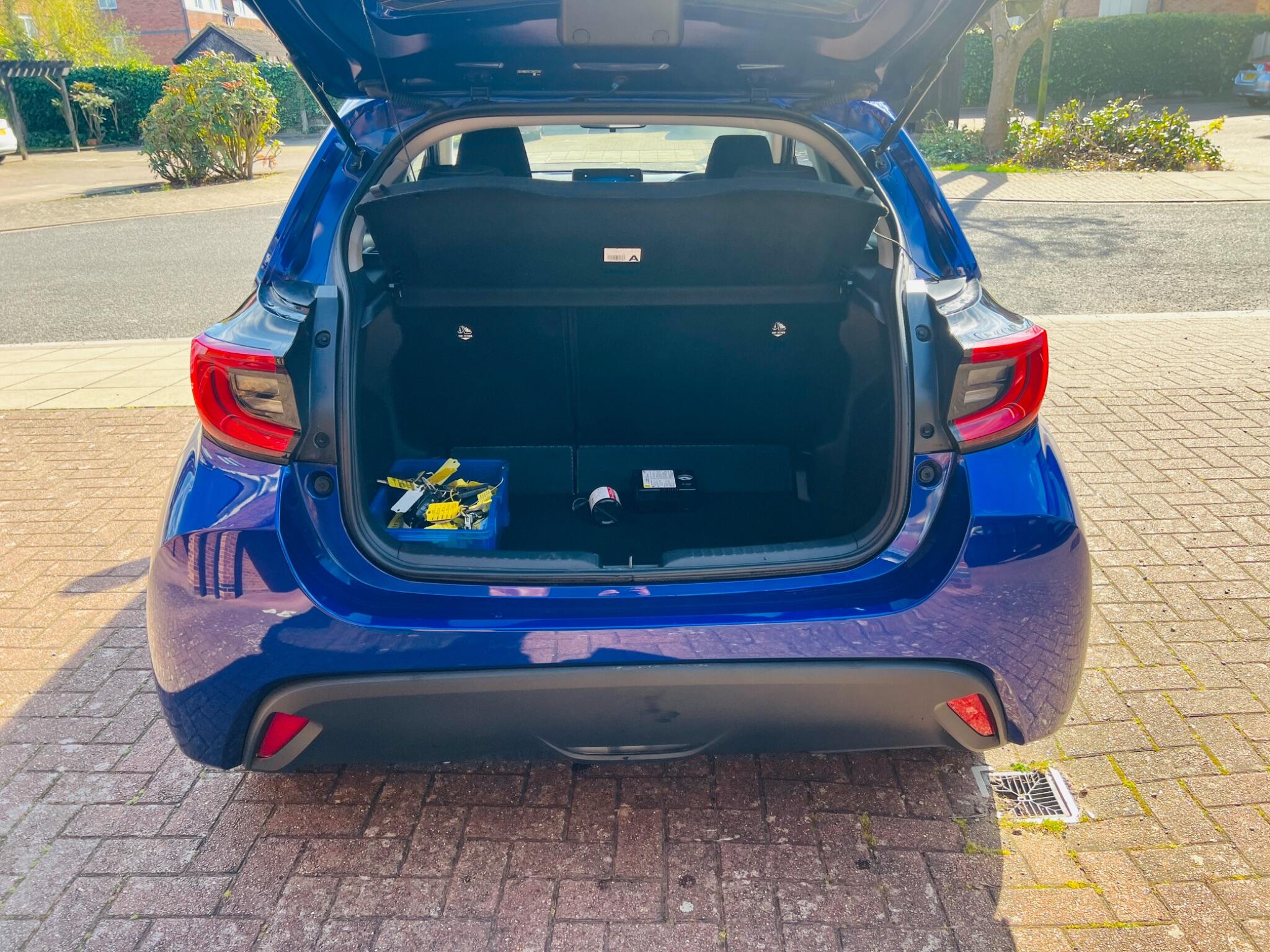 Toyota Yaris view 62