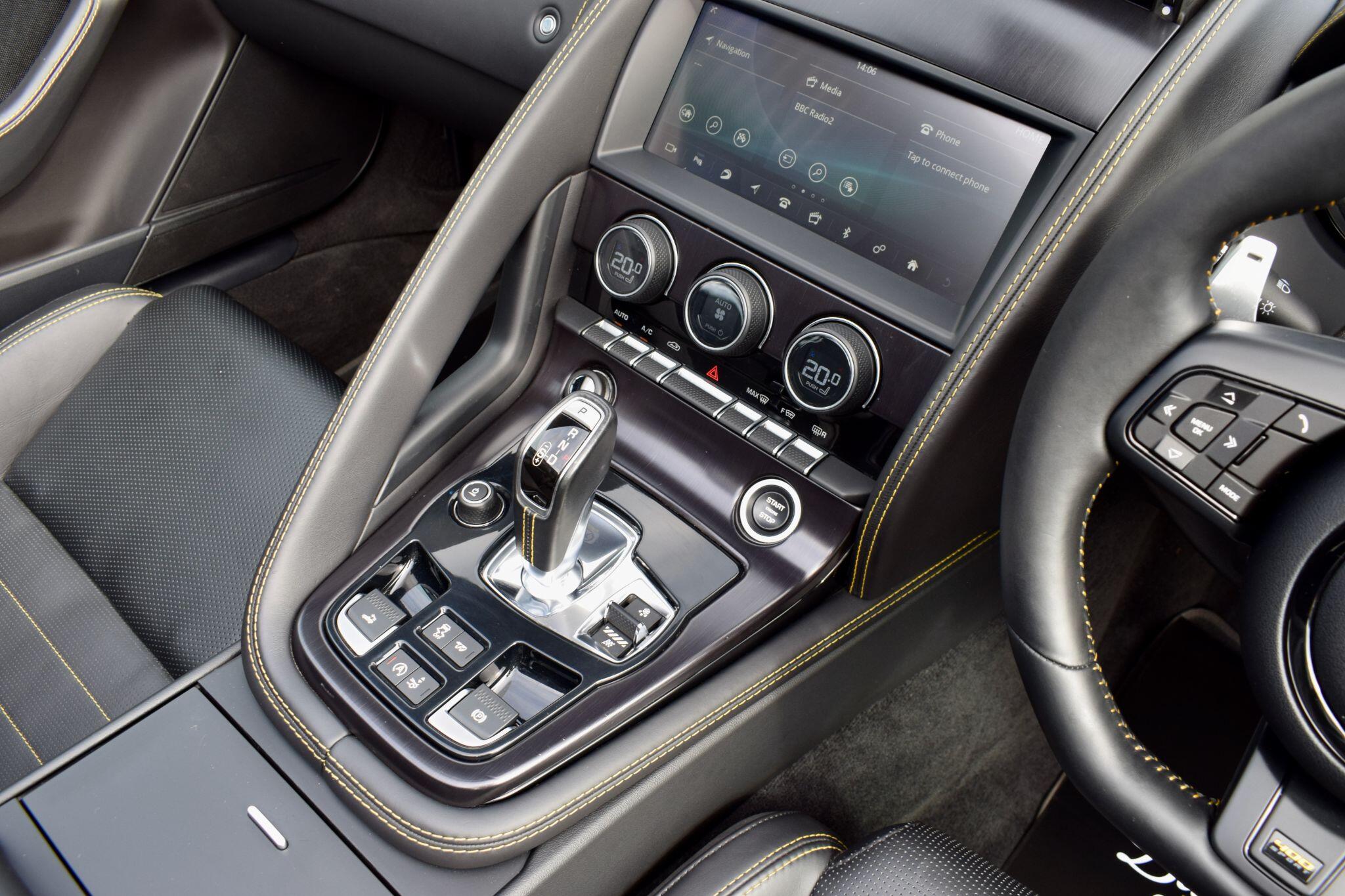 Jaguar F-Type view 9