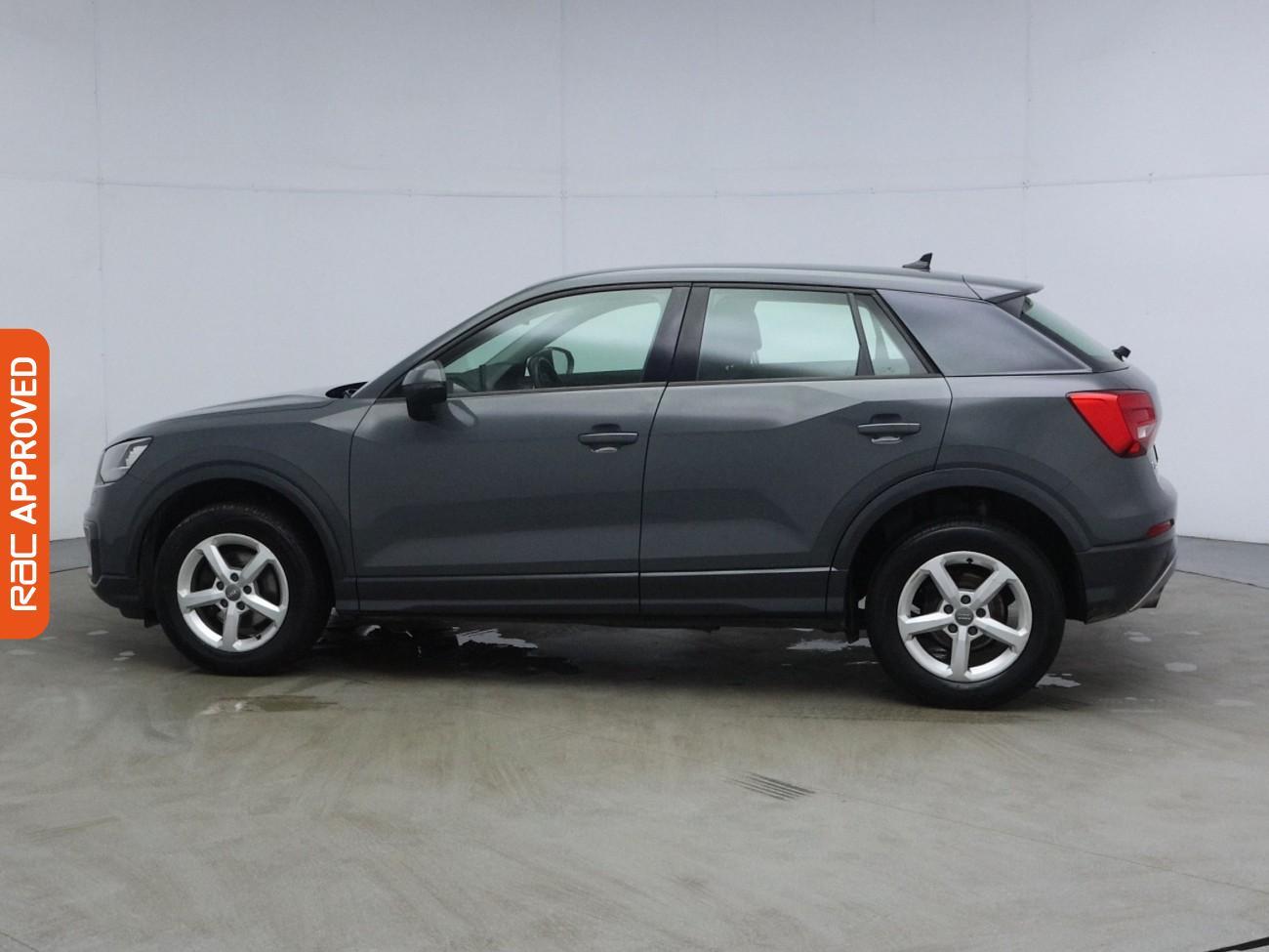 Audi Q2 view 33