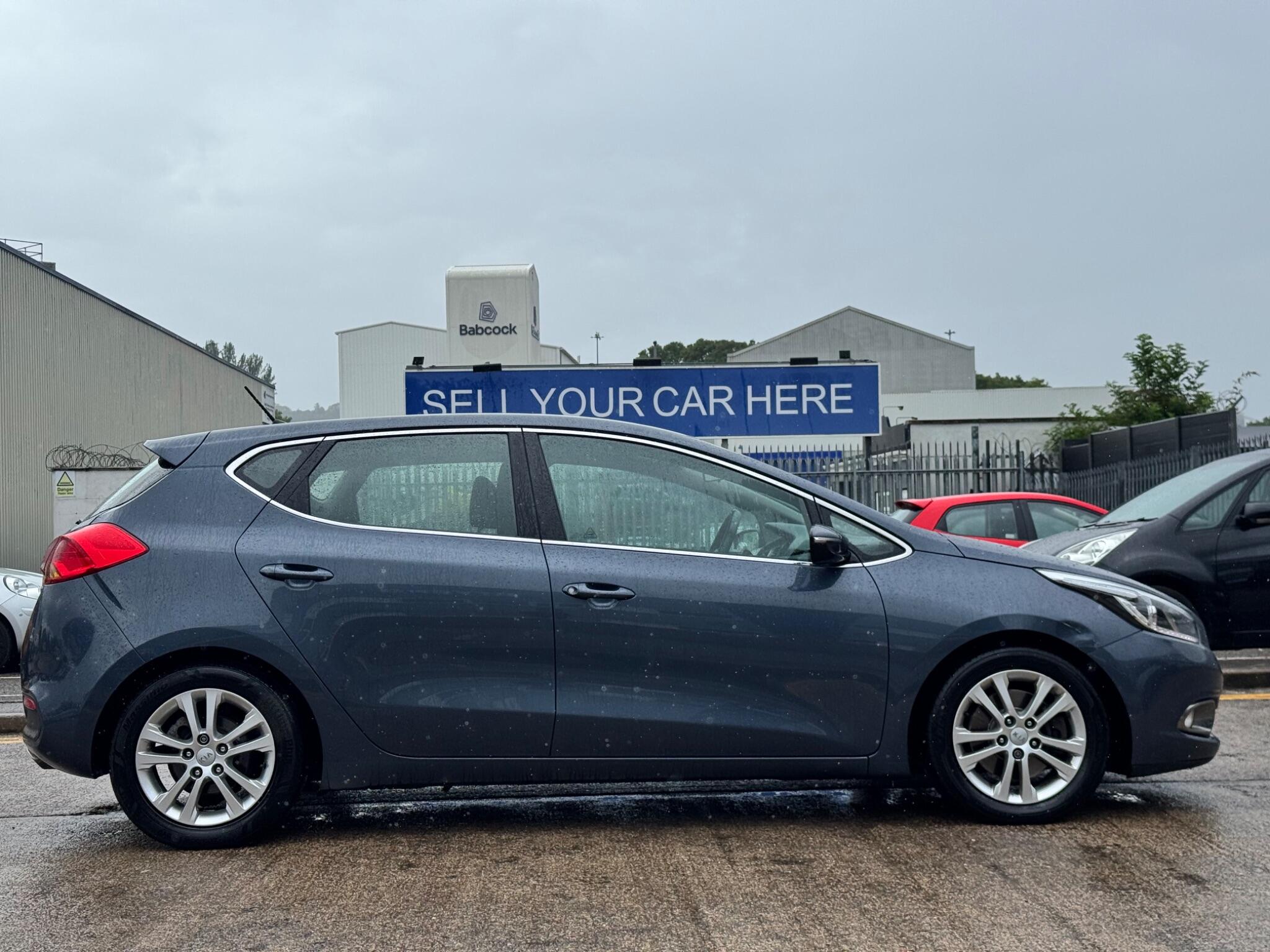 Kia Ceed view 17