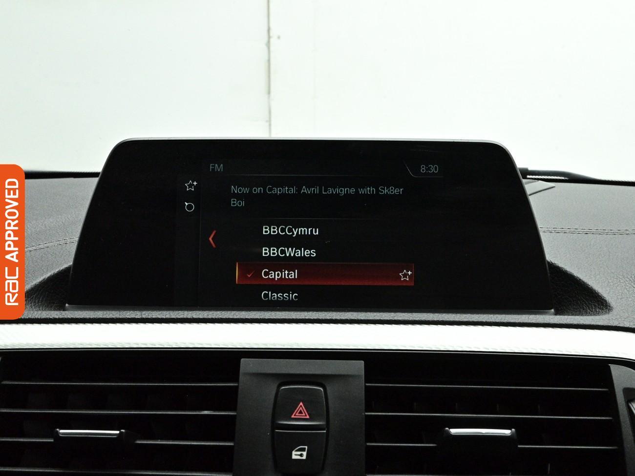 BMW 1 Series view 27