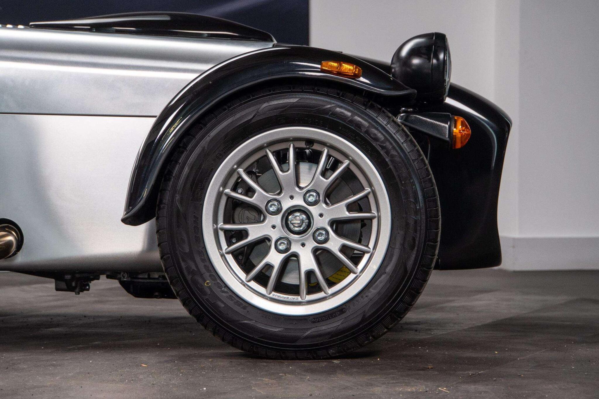 Caterham Seven view 4