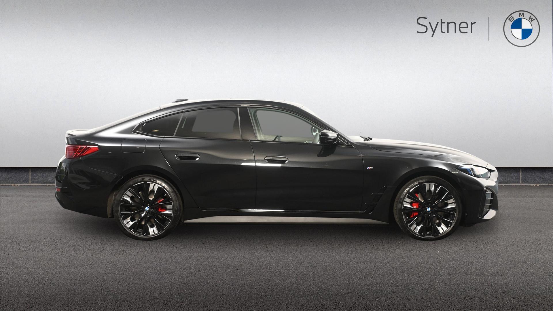 BMW i4 view 13