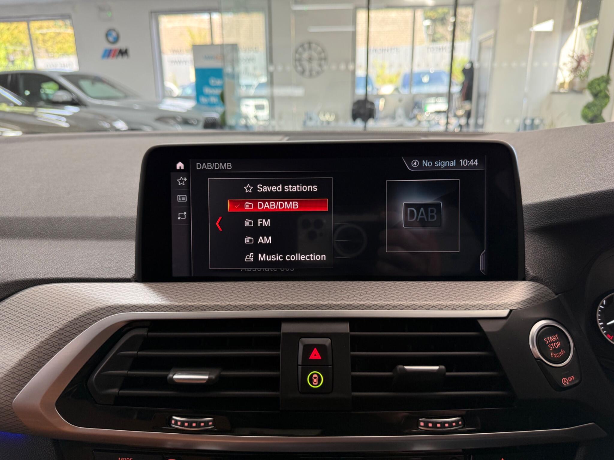 BMW X3 view 12