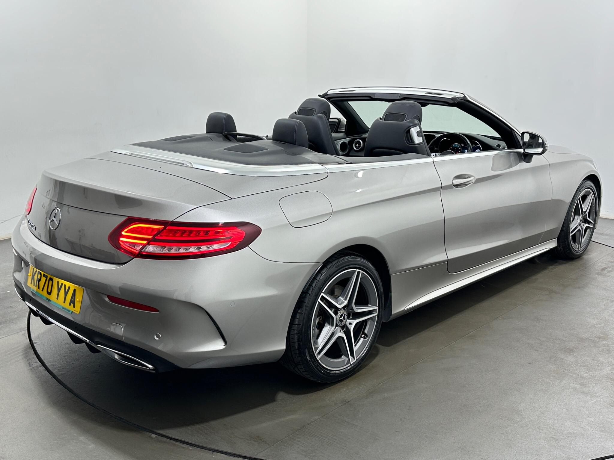 Mercedes-Benz C-Class view 49