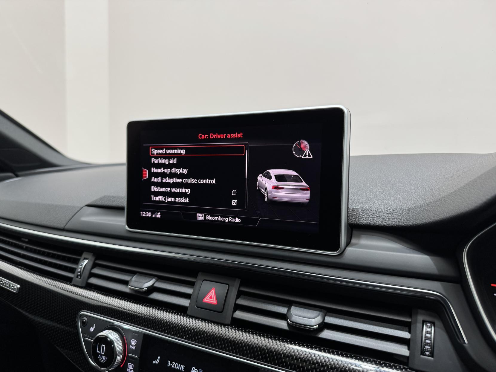 Audi S5 view 29