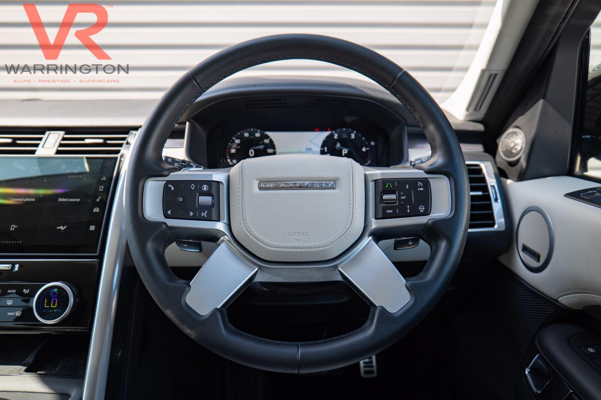 Land Rover Discovery 3 view 9