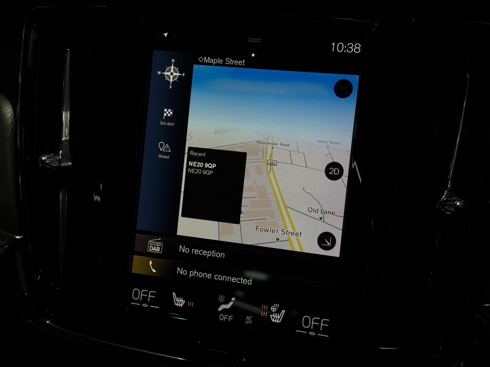 Volvo S90 view 31