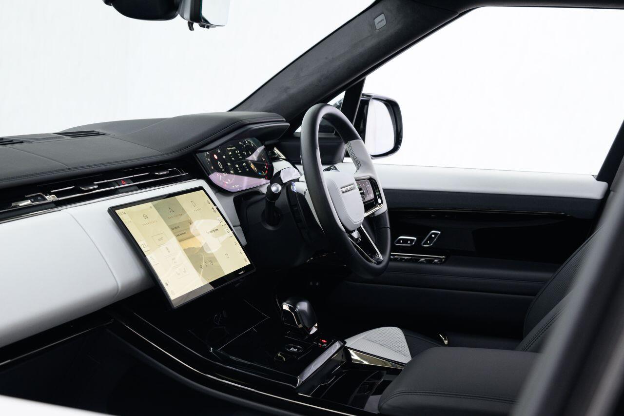 Land Rover Range Rover Sport view 54