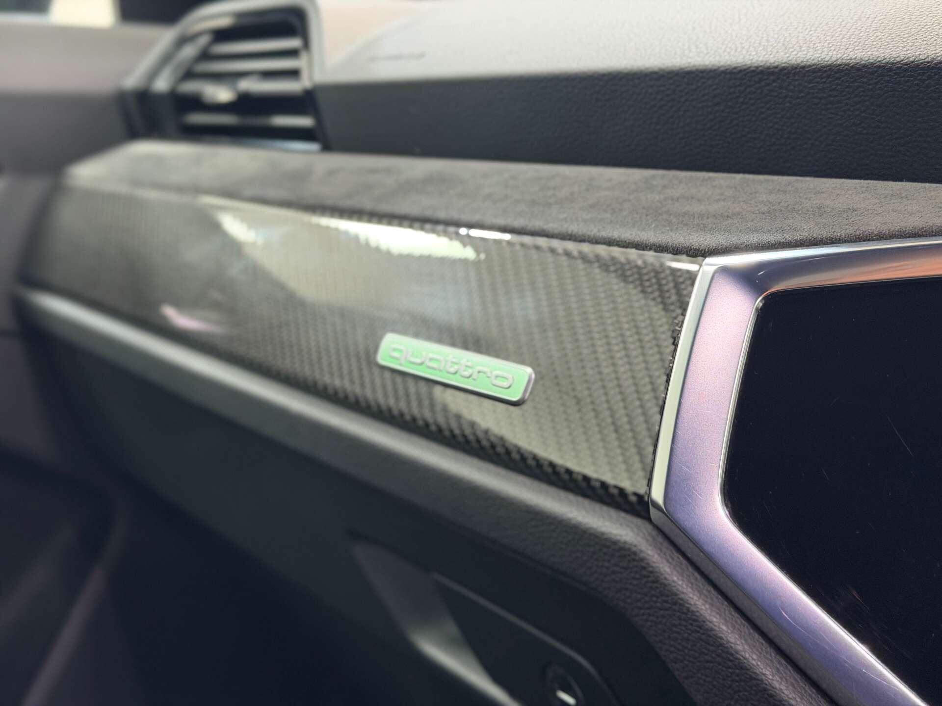 Audi RS Q3 view 51