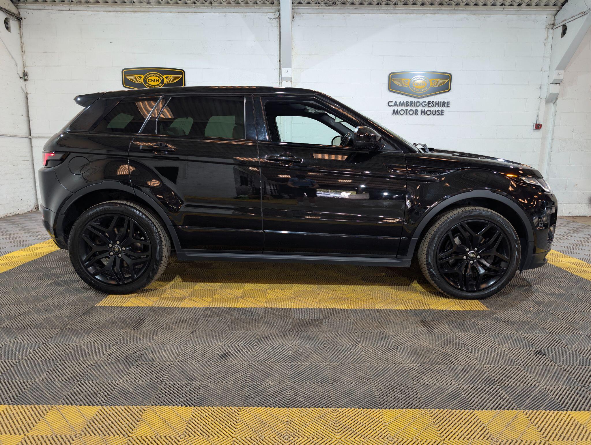 Land Rover Range Rover Evoque view 14