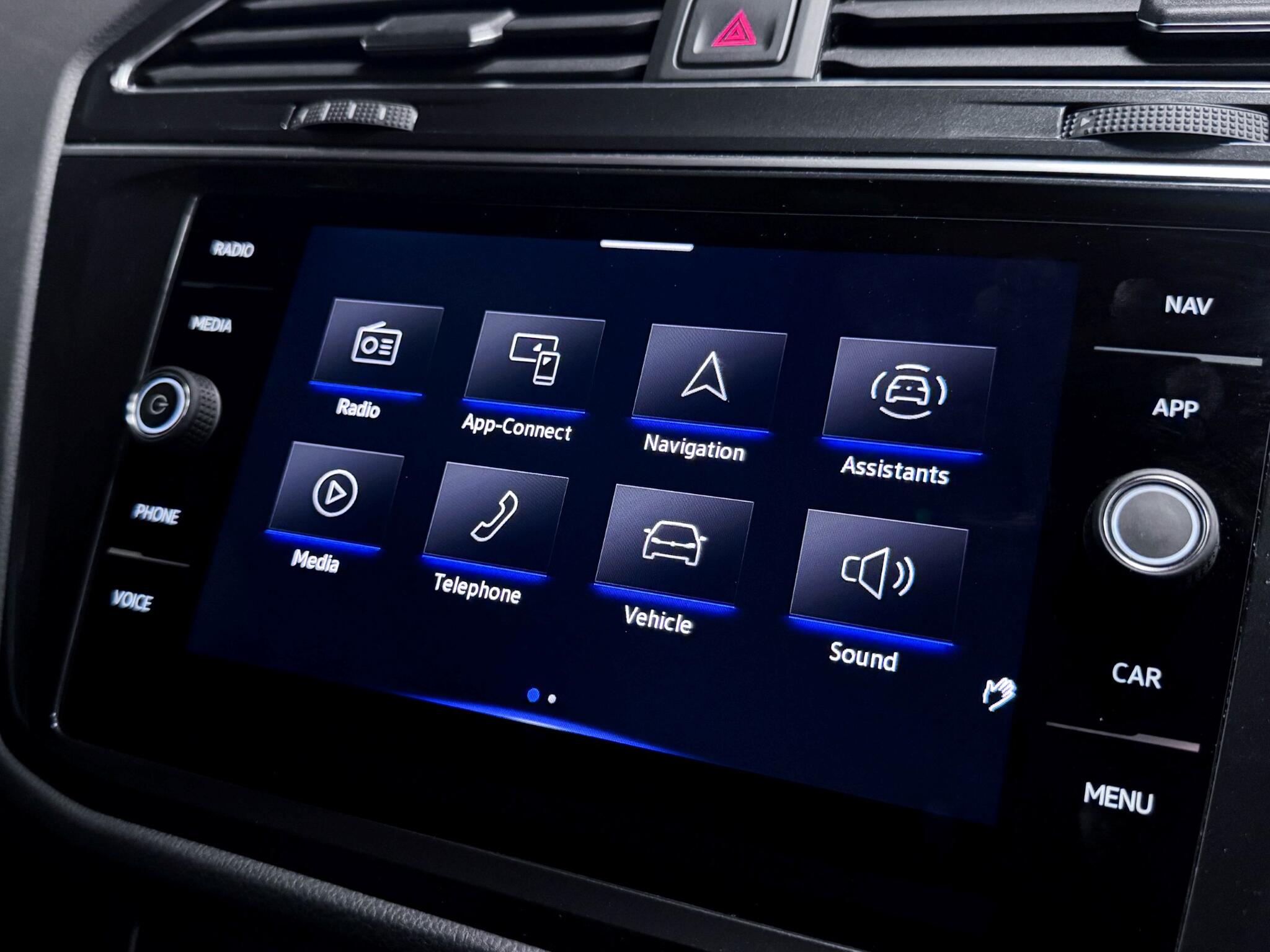 Volkswagen Tiguan view 48