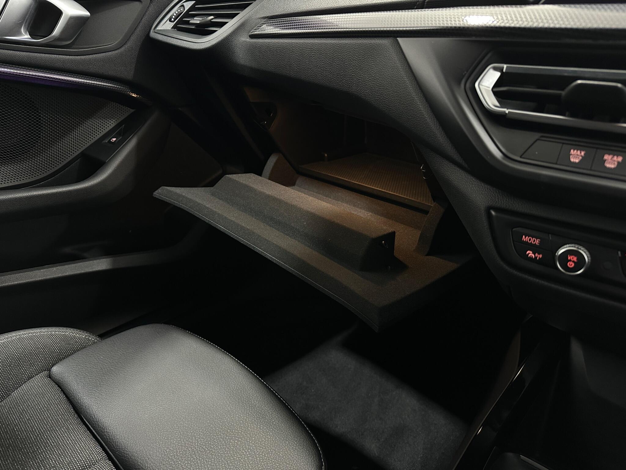 BMW 1 Series view 28