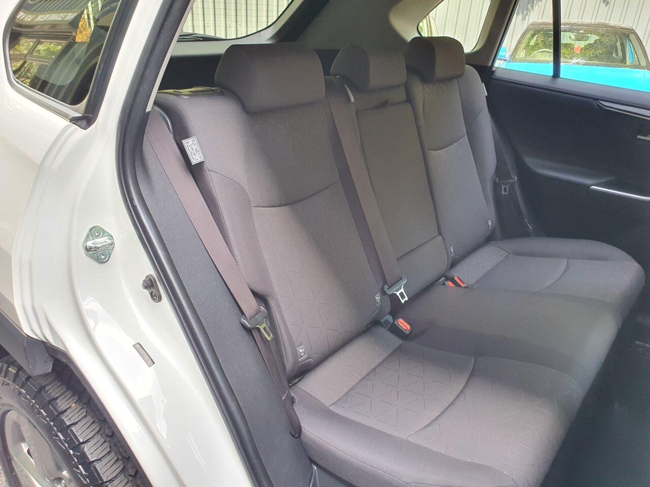 Toyota Rav4 view 20