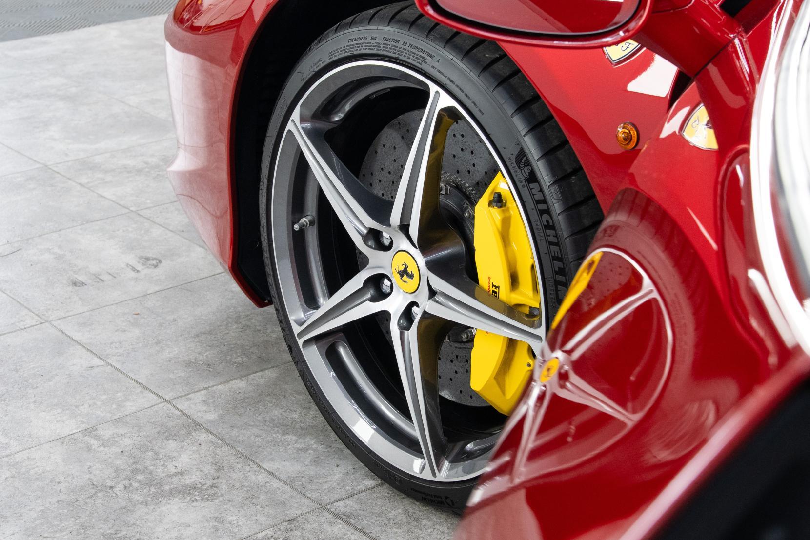 Ferrari 458 view 6