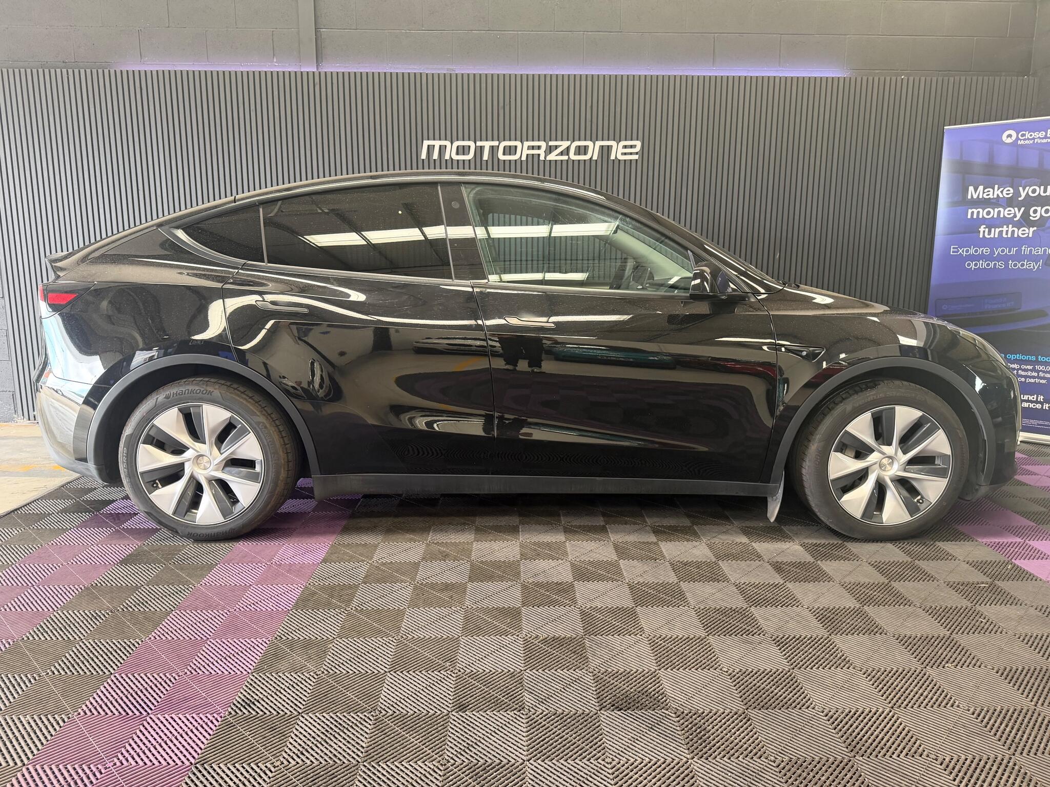 Tesla Model Y view 6