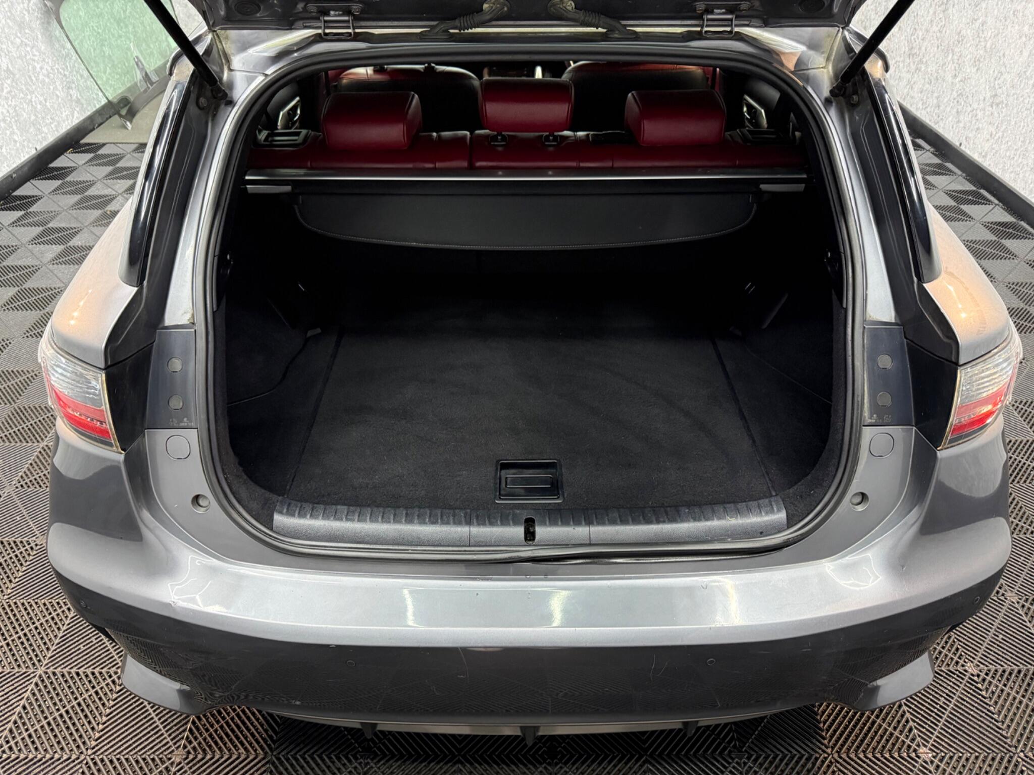 Lexus CT view 24