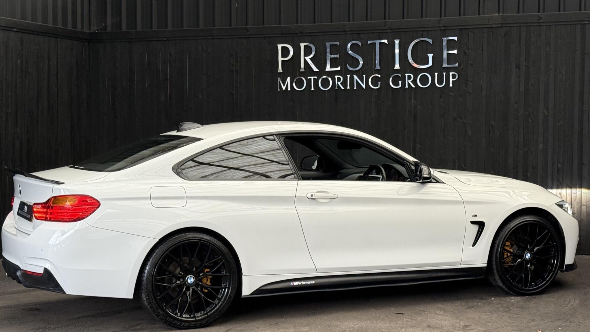 BMW 4 Series view 14