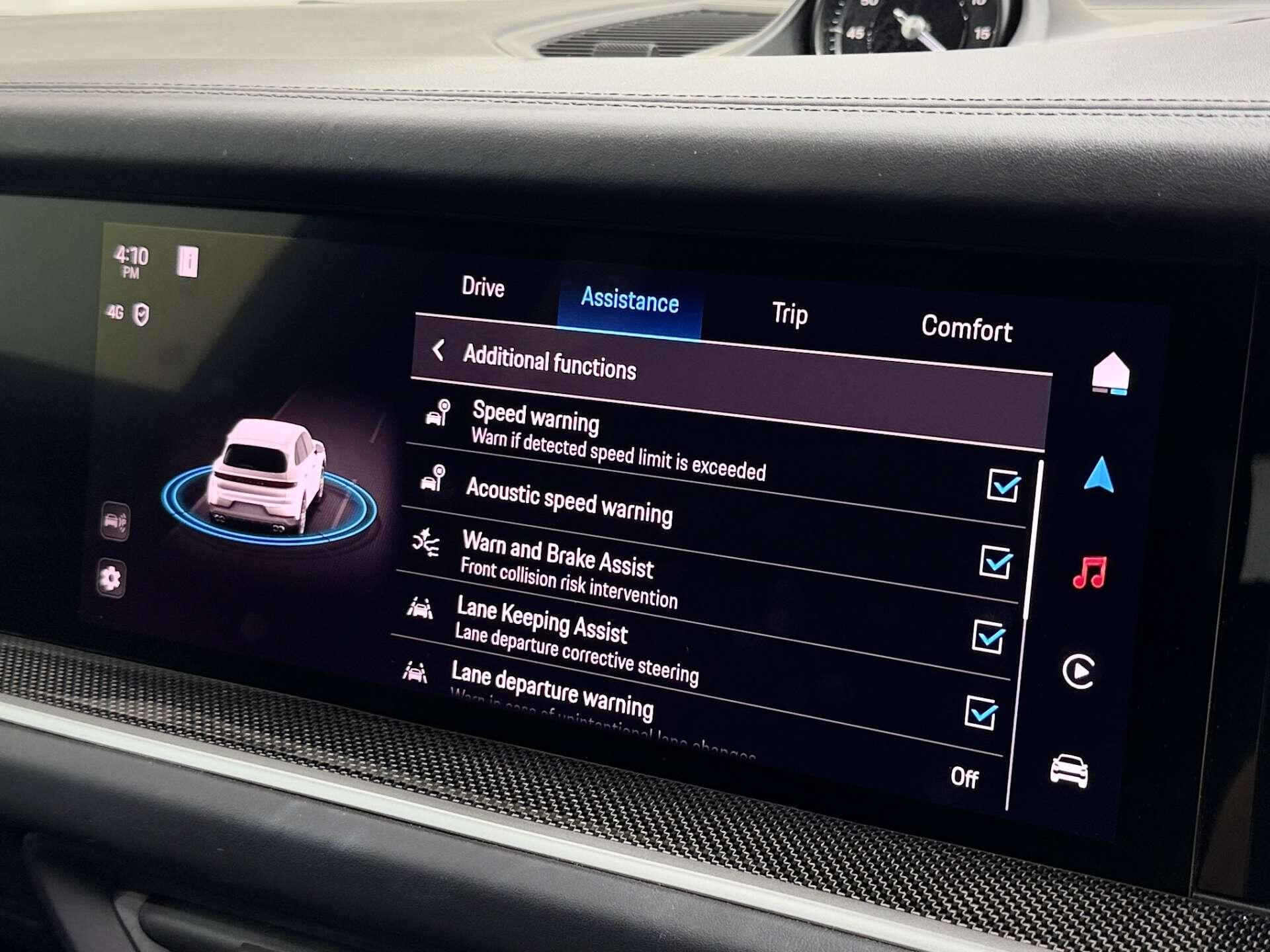 Porsche Cayenne view 54