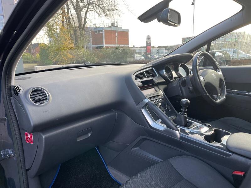 2014 Peugeot 3008 image 7
