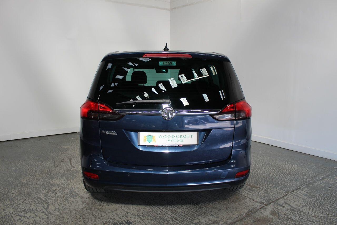 Vauxhall Zafira Tourer view 14