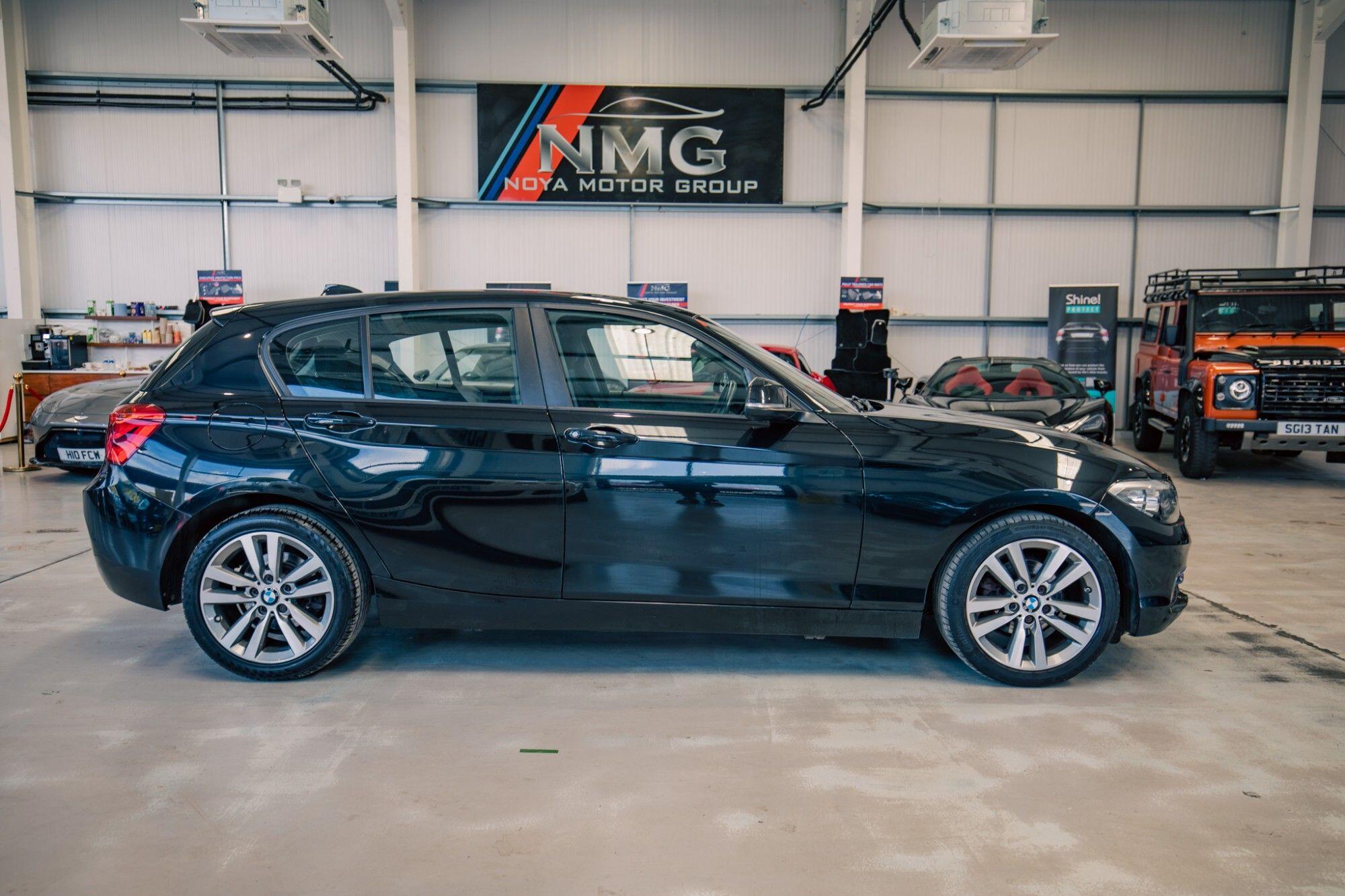 BMW 1 Series view 27