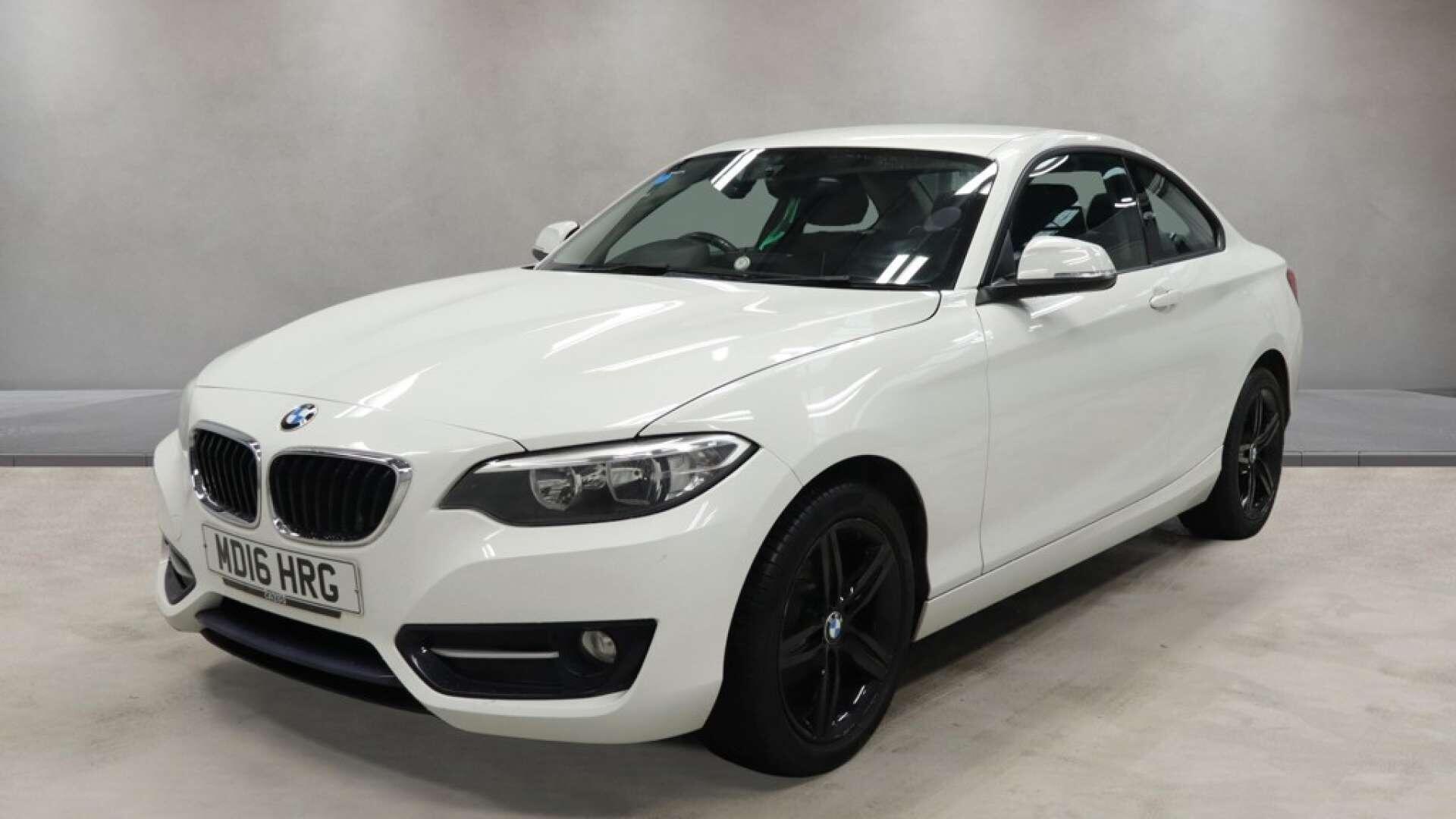 BMW 2 Series view 8