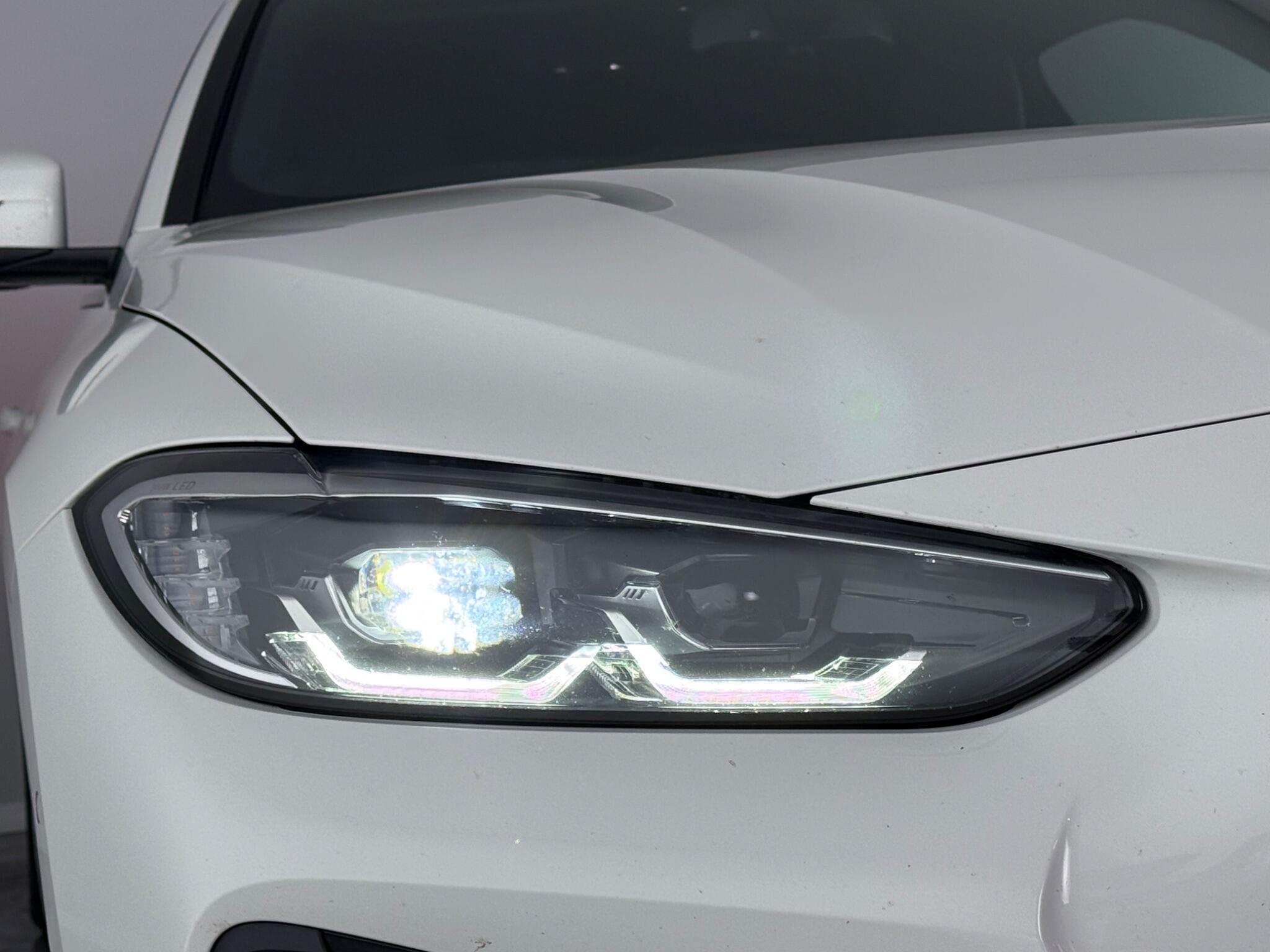 BMW 4 Series view 10
