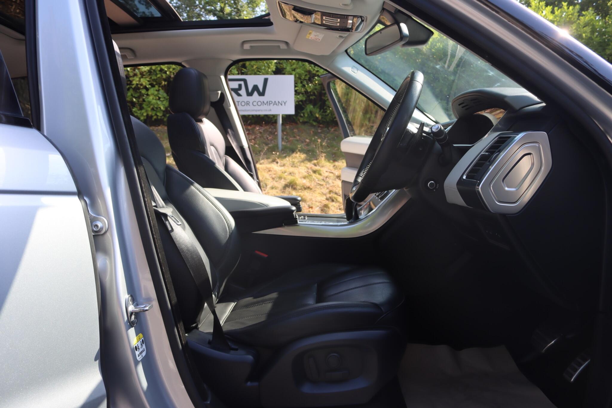 Land Rover Range Rover Sport view 39