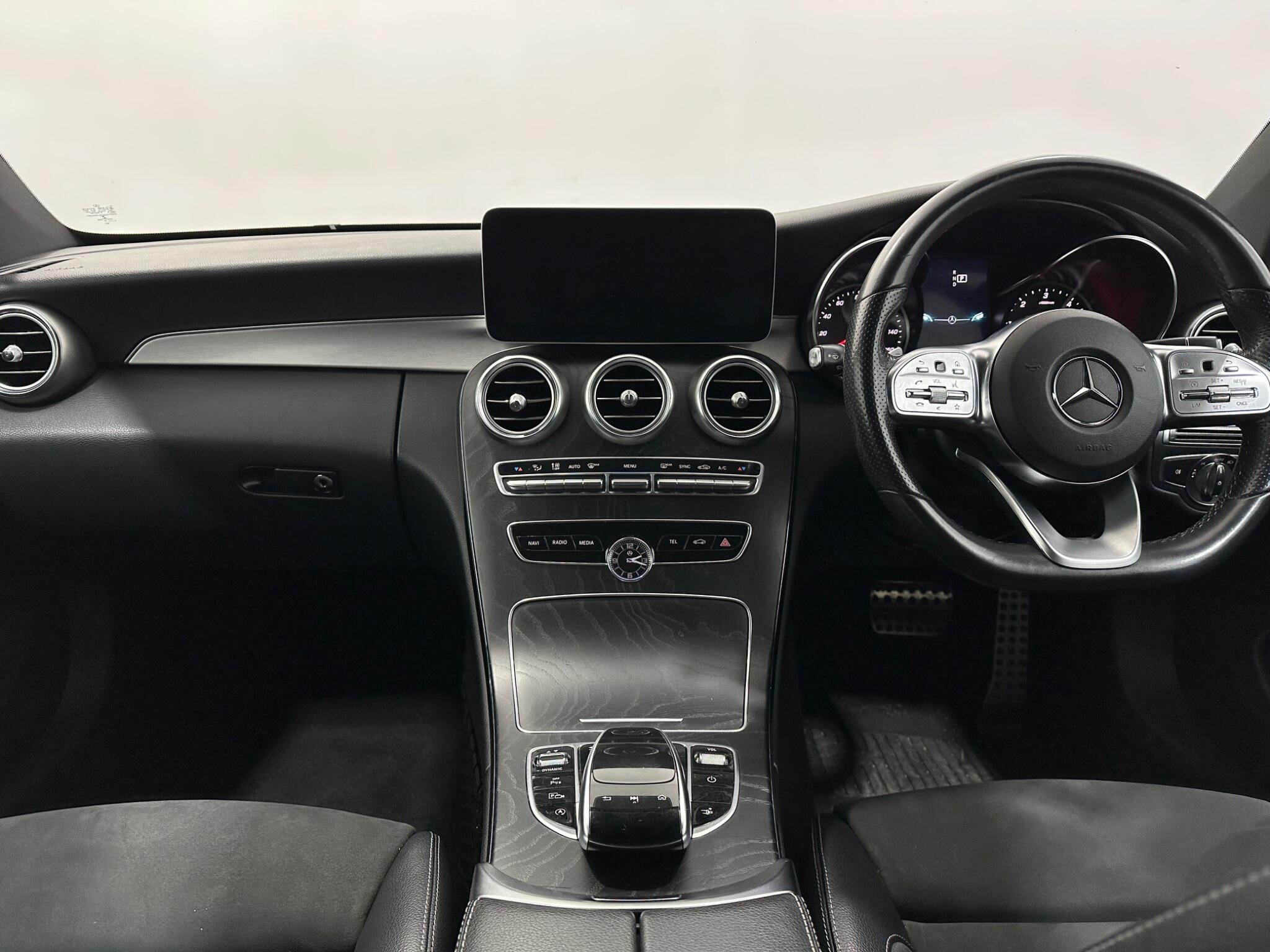 Mercedes-Benz C-Class view 21