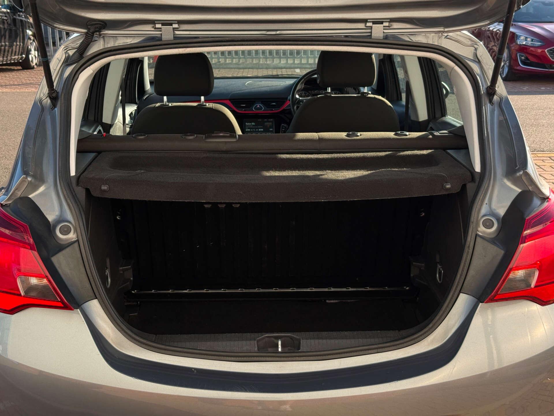 Vauxhall Corsa view 31