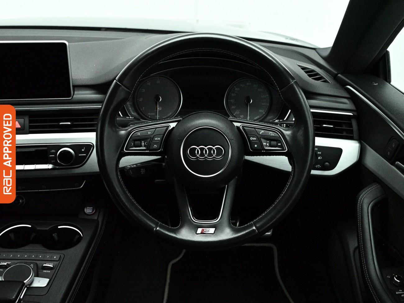 Audi S5 view 9