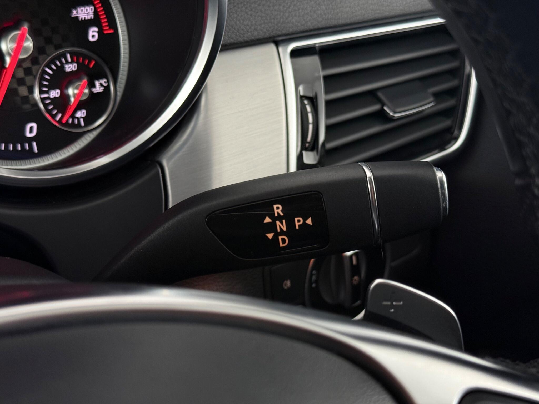 Mercedes-Benz GLE view 16