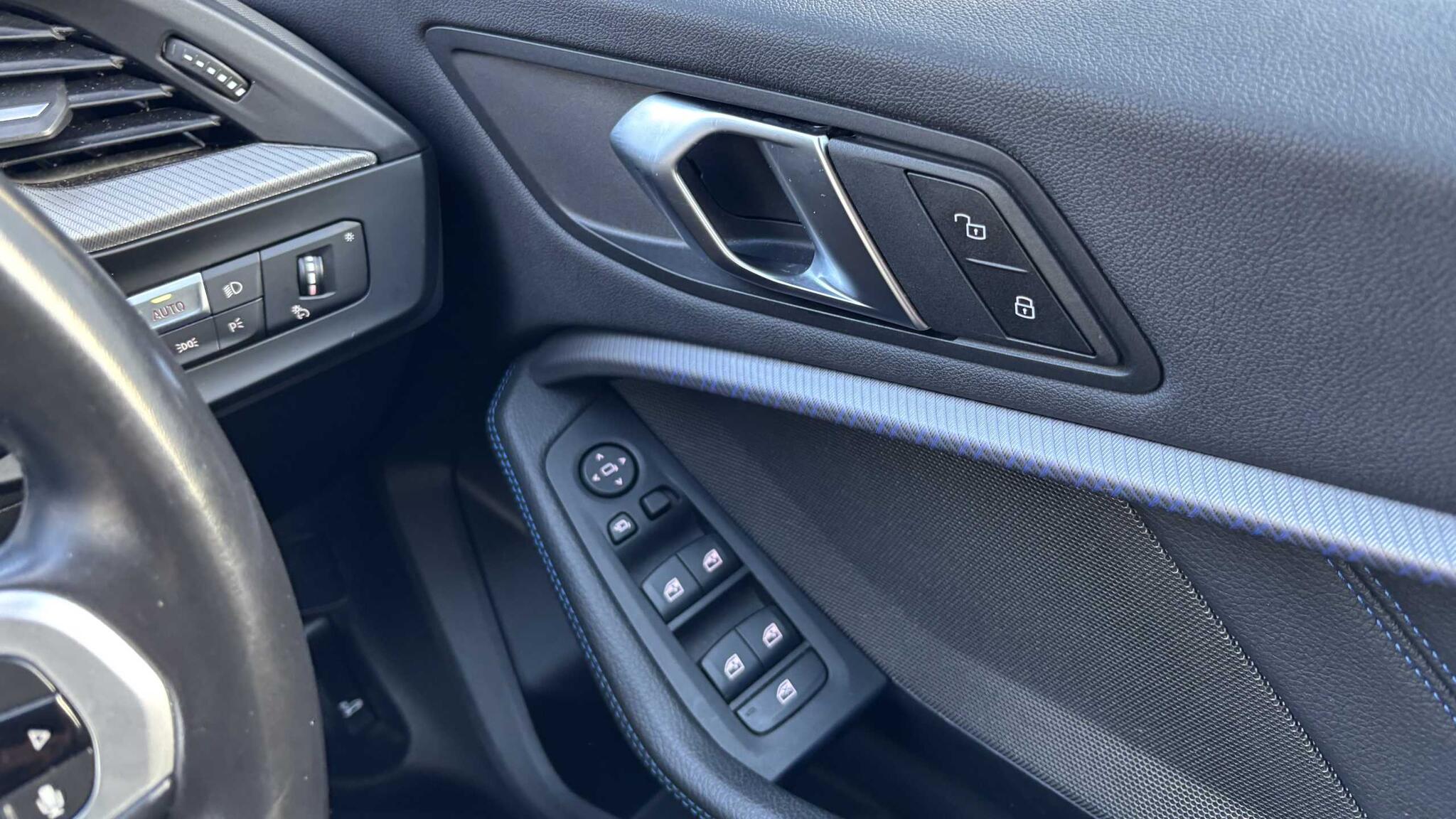 BMW 2 Series view 30
