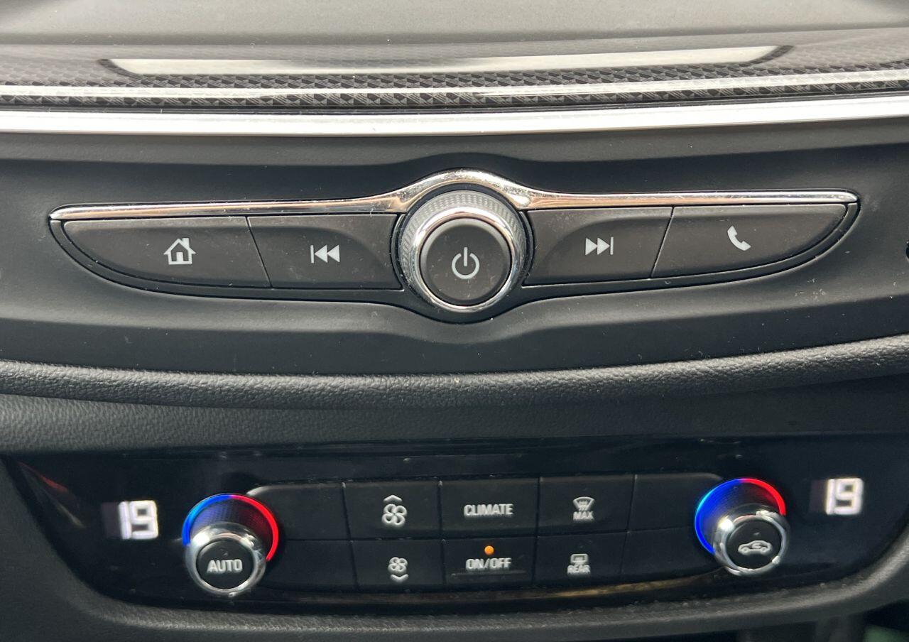 Vauxhall Insignia view 37