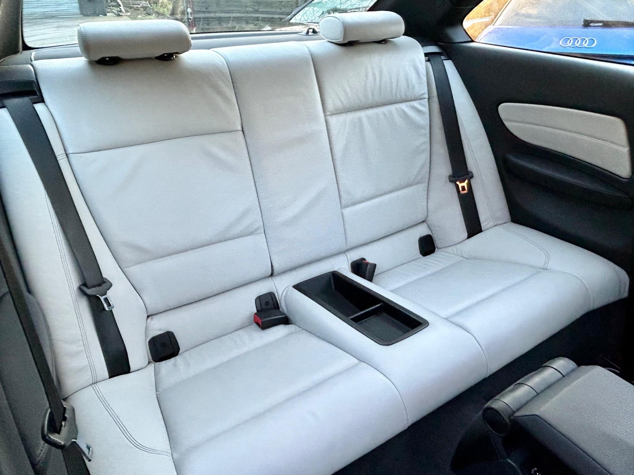 BMW 1 Series view 24