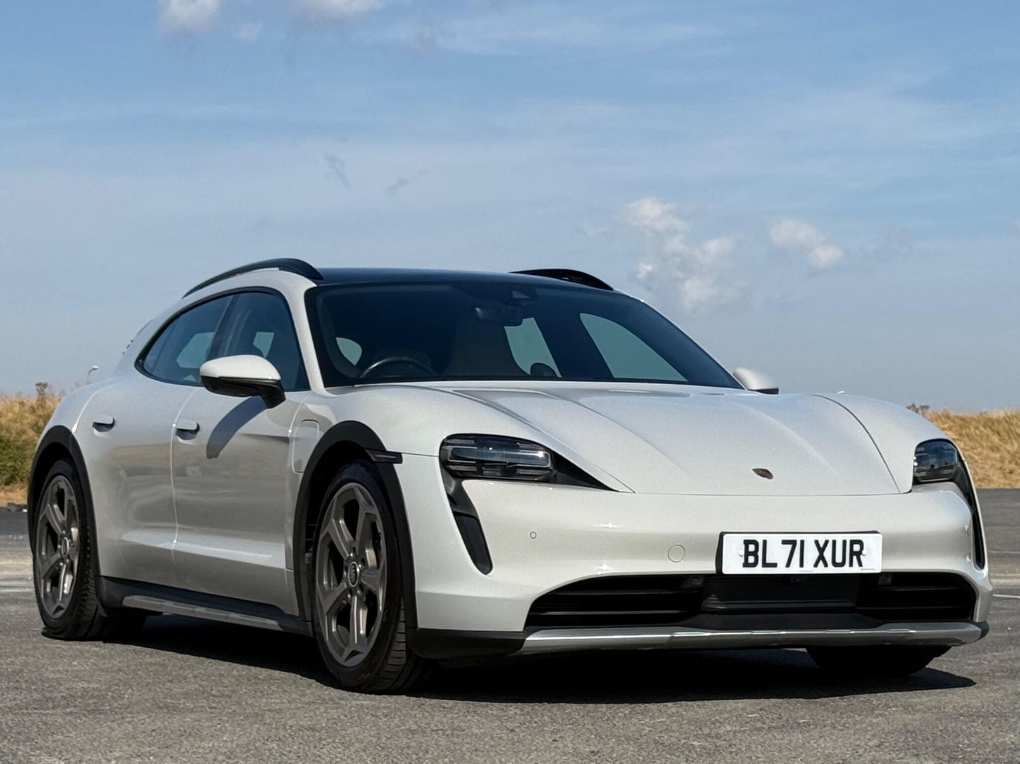 Porsche Taycan view 3