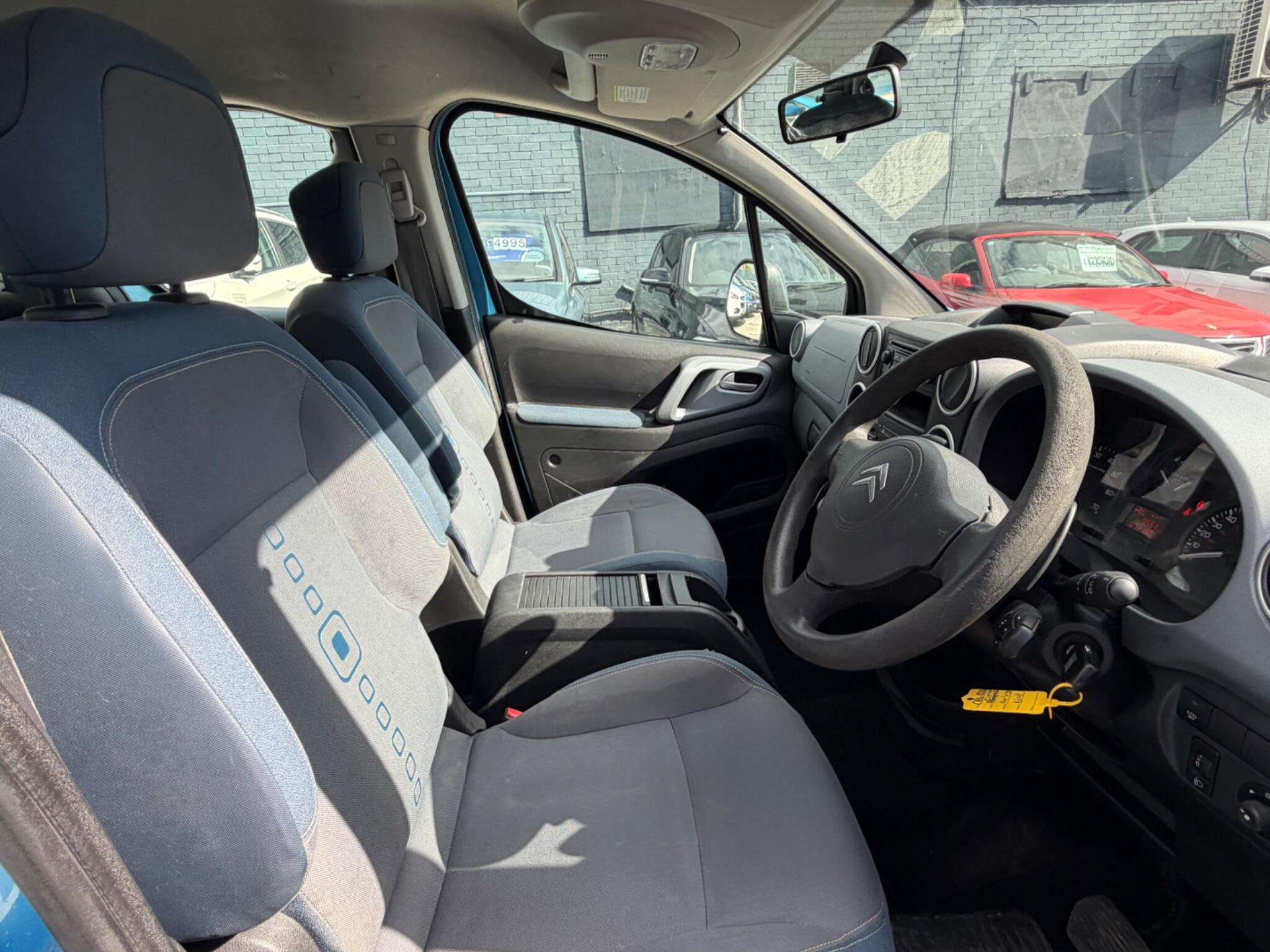 Citroen Berlingo view 10