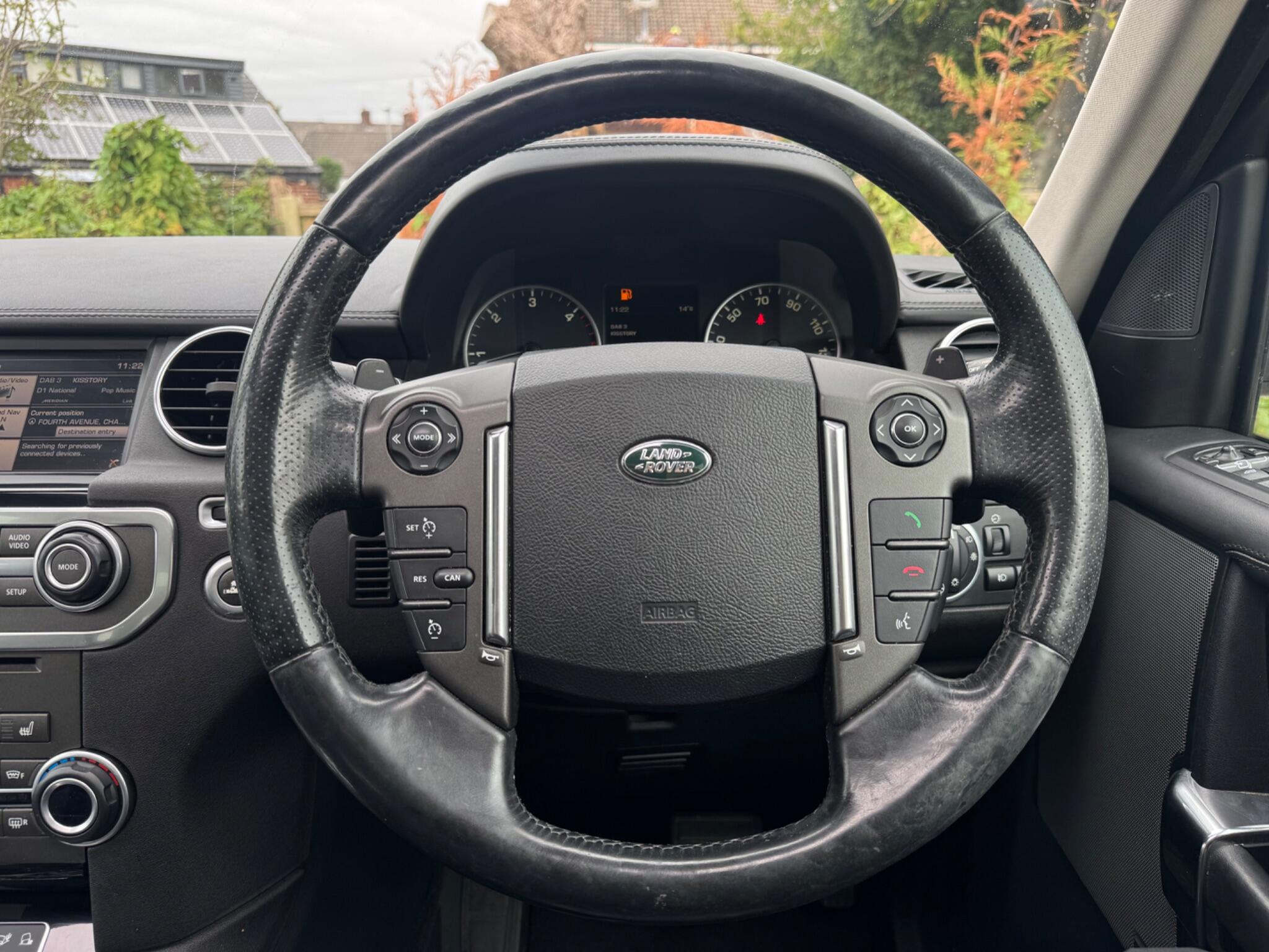 Land Rover Discovery view 33